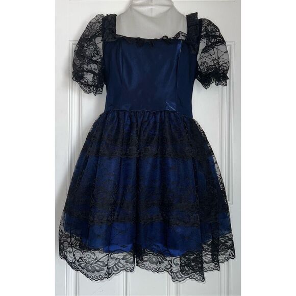 Dolls Kill Dresses & Skirts - DELIA*S BY DOLLS KILL DRESSED TO KISS MINI DRESS (Med)
